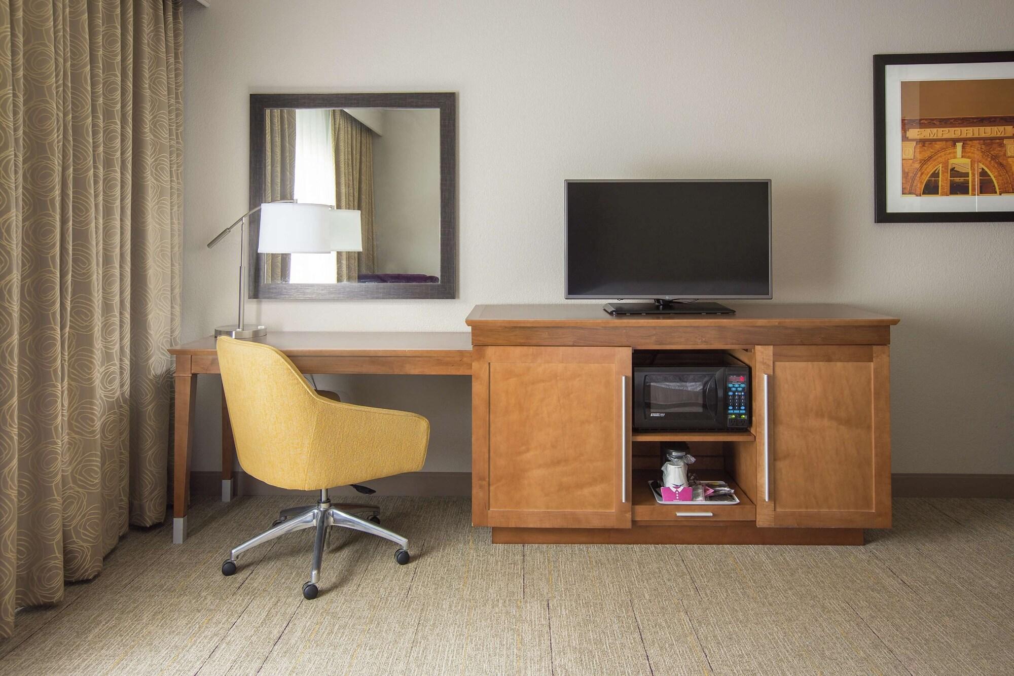 Hampton Inn & Suites - Knoxville Papermill Drive, Tn Zewnętrze zdjęcie
